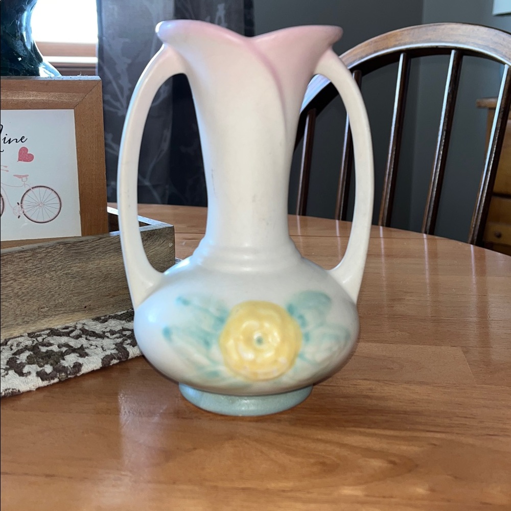 Hull Pink and White vintage Ceramic Vase